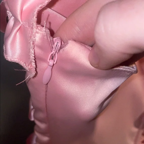 Pink Ruffled satin Dress - Picture 7 of 9